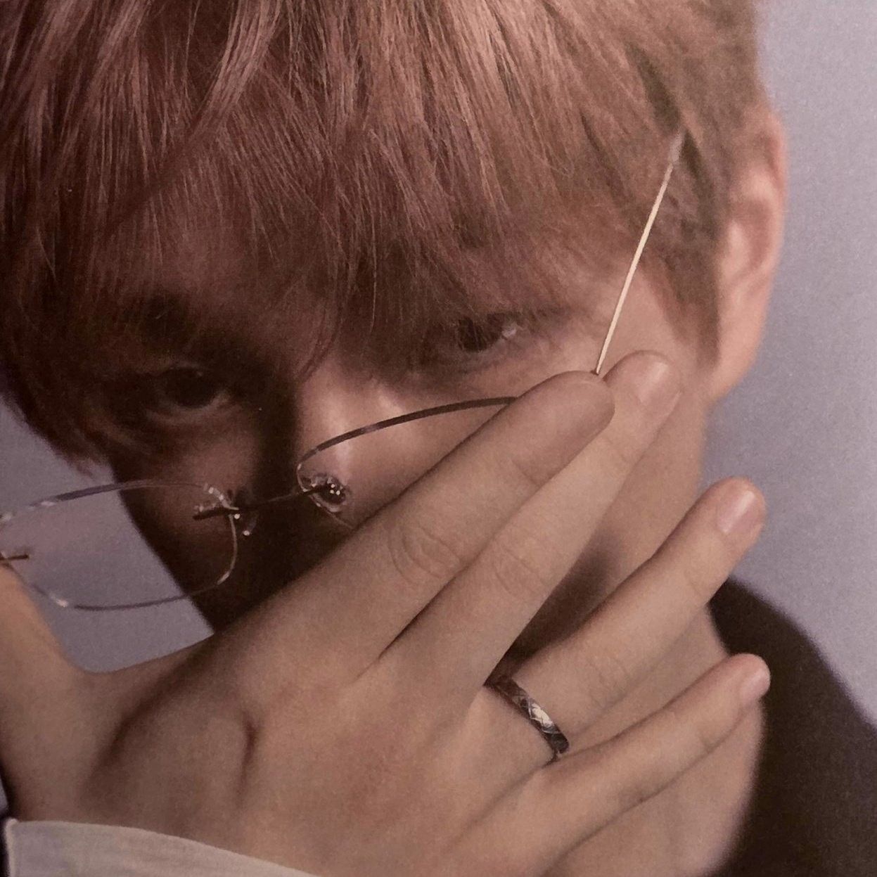 Behind-the-scenes cut of Onew (SHINee)