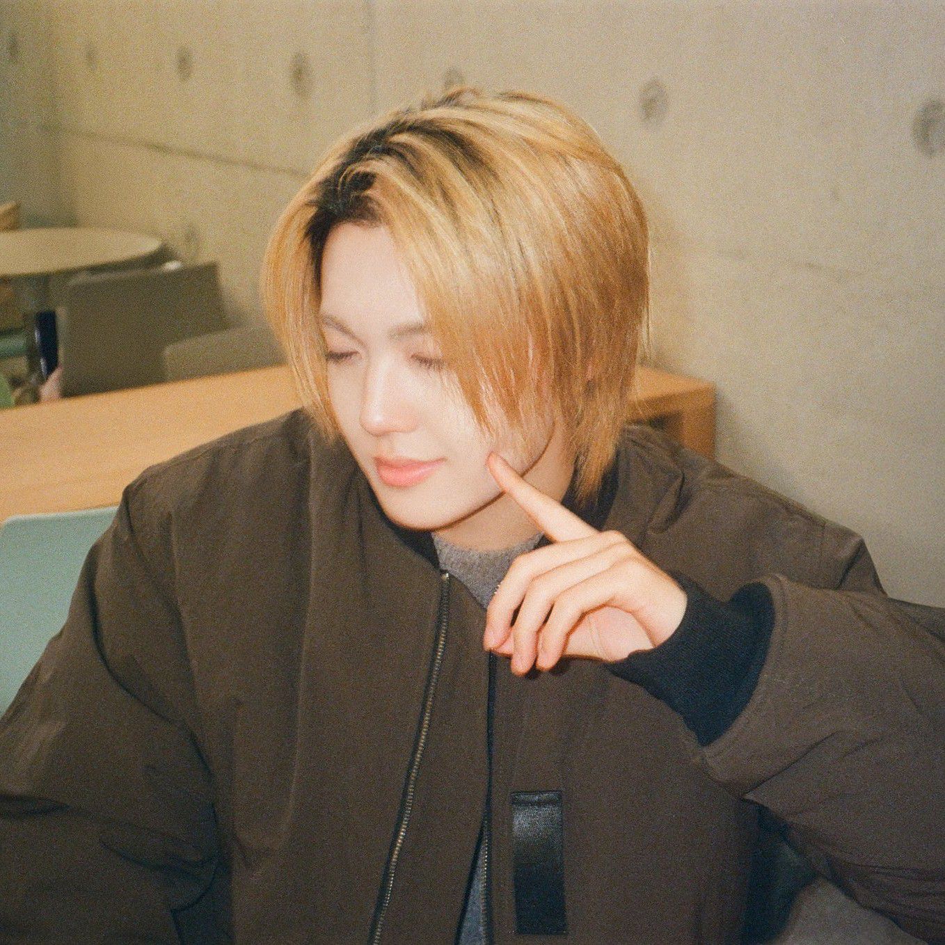 A moment captured by Doyoung (TREASURE)'s fan