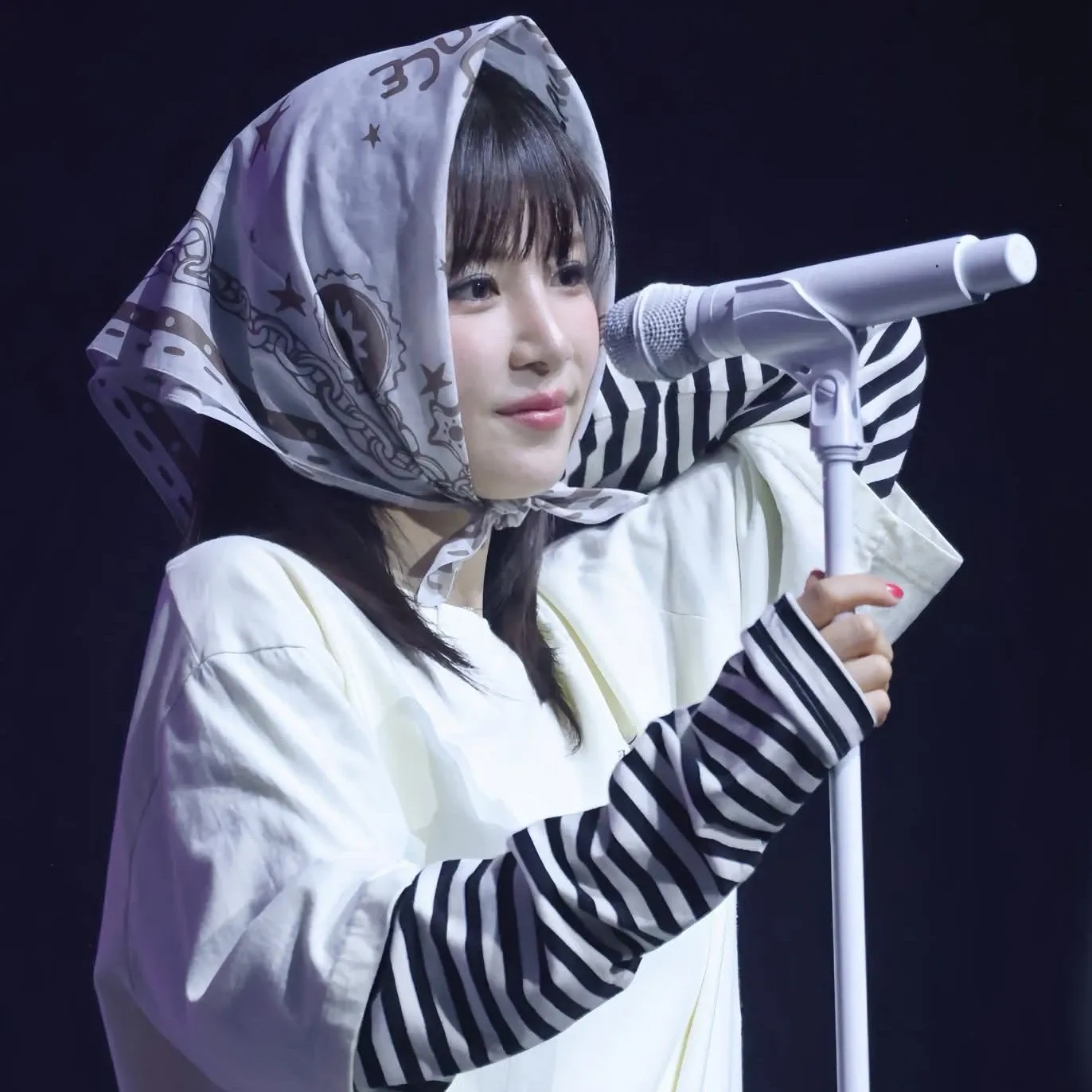 Latest photo of Park Chorong (Apink)