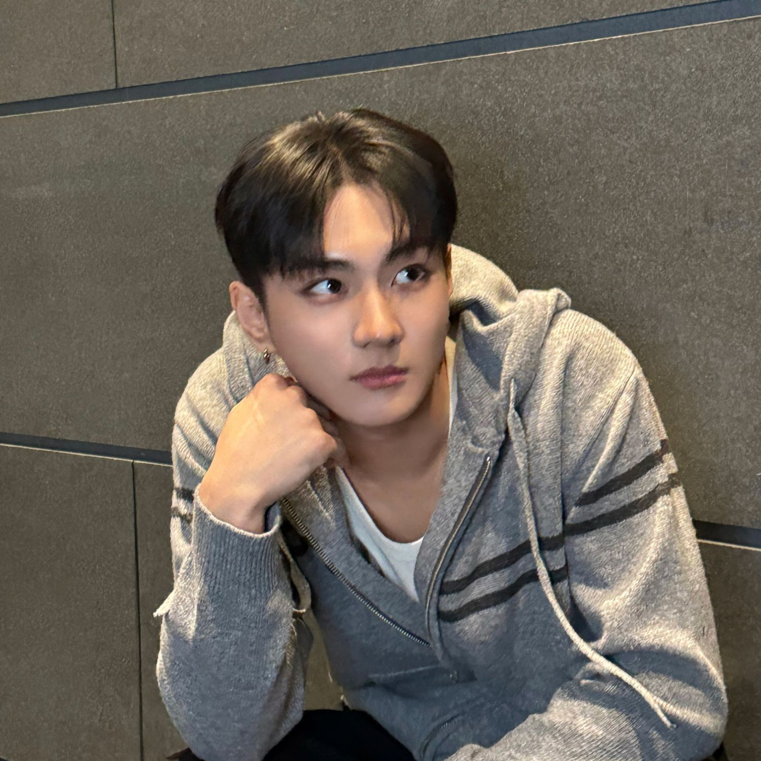 Behind-the-scenes cut of Jungwon (ENHYPEN)