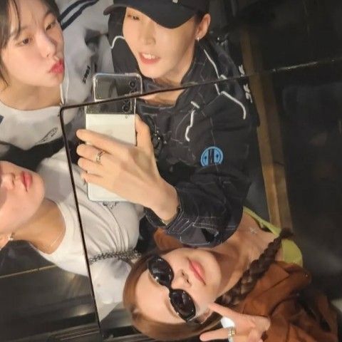 마마무의 비하인드 컷