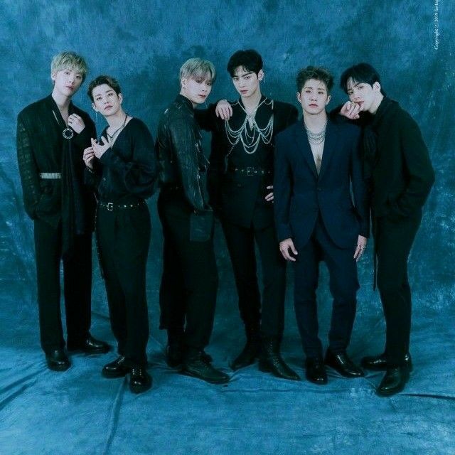 ASTRO的最新照片