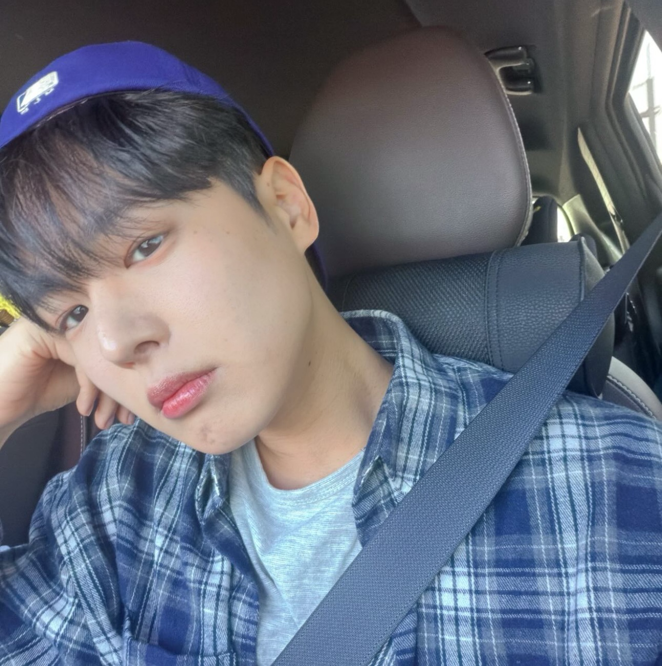 A moment captured by Choi Byungchan's fan