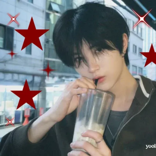Feed komunitas K-pop terpanas hari ini