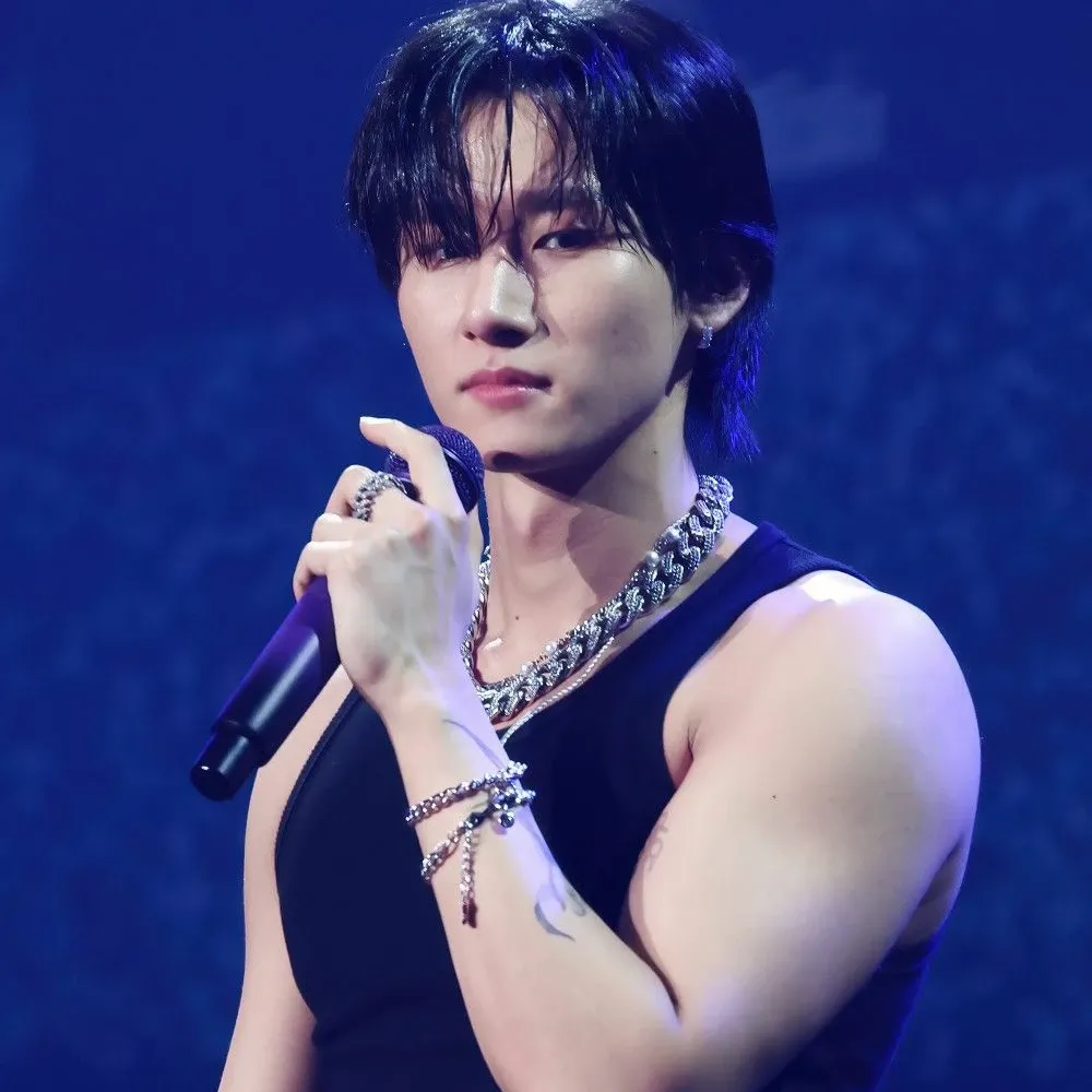 MONSTA Xの舞台裏ショット