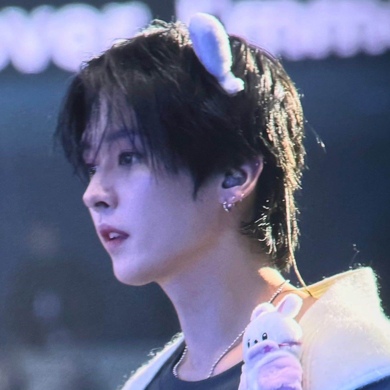 Latest photo of Lee Know (Stray Kids)