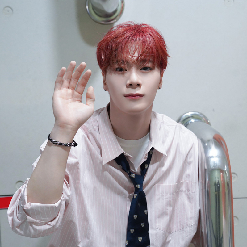 Latest photo of Moonbin (ASTRO)