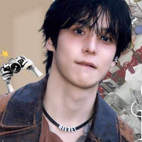 Today’s hot picks from the 윤호 (에이티즈) community