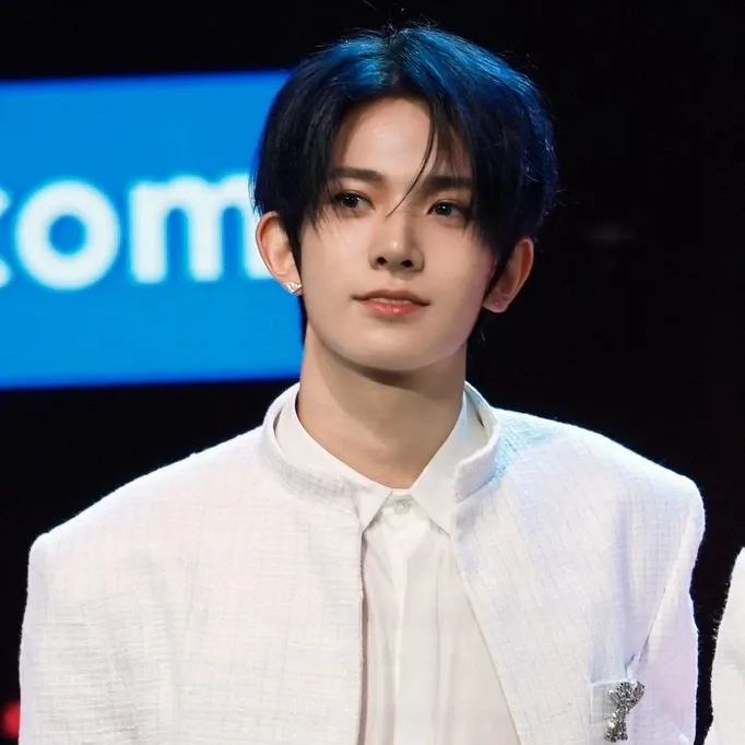 희승 최근 활동샷