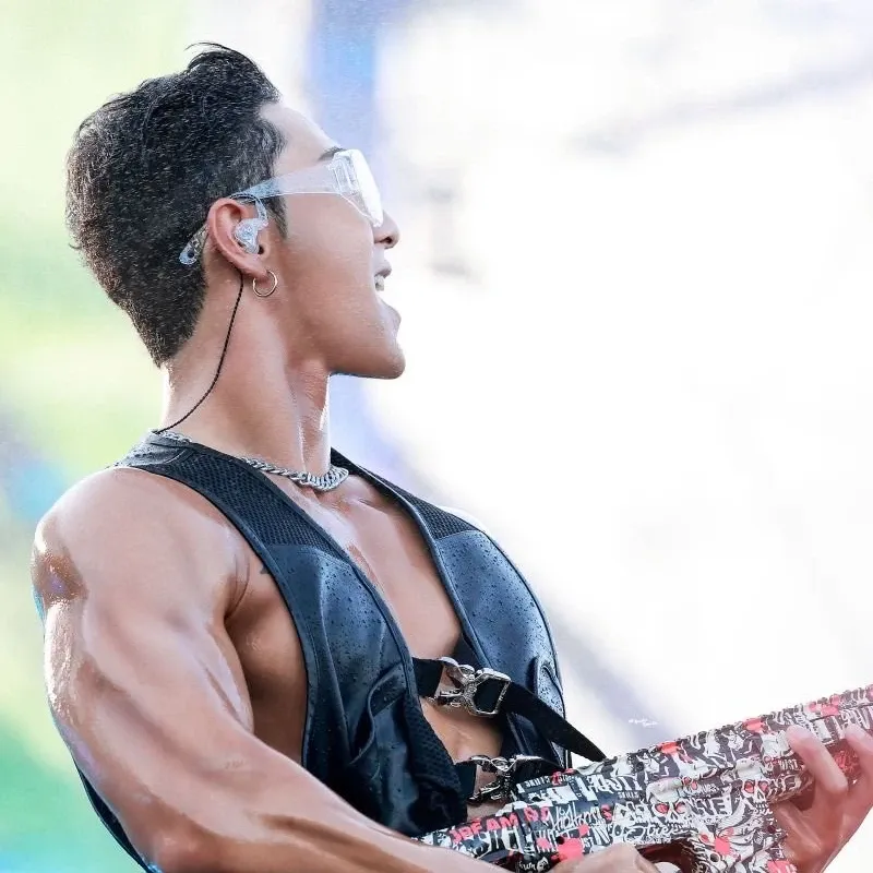 백호 최근 활동샷