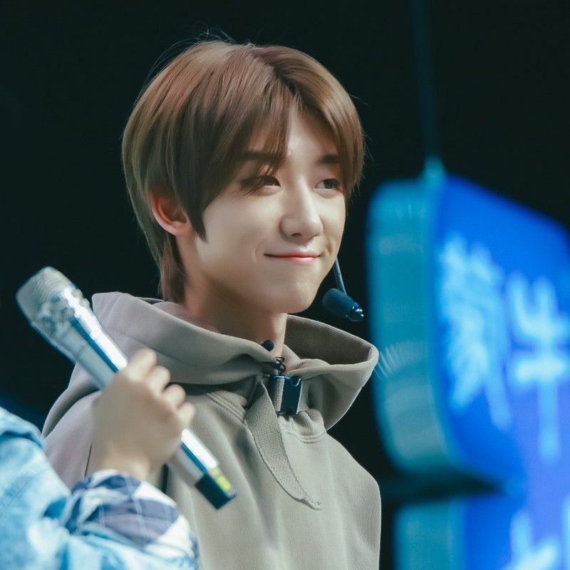 디에잇 (세븐틴)의 최신 사진