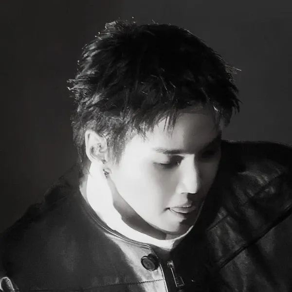 Foto terbaru SUGA (BTS)