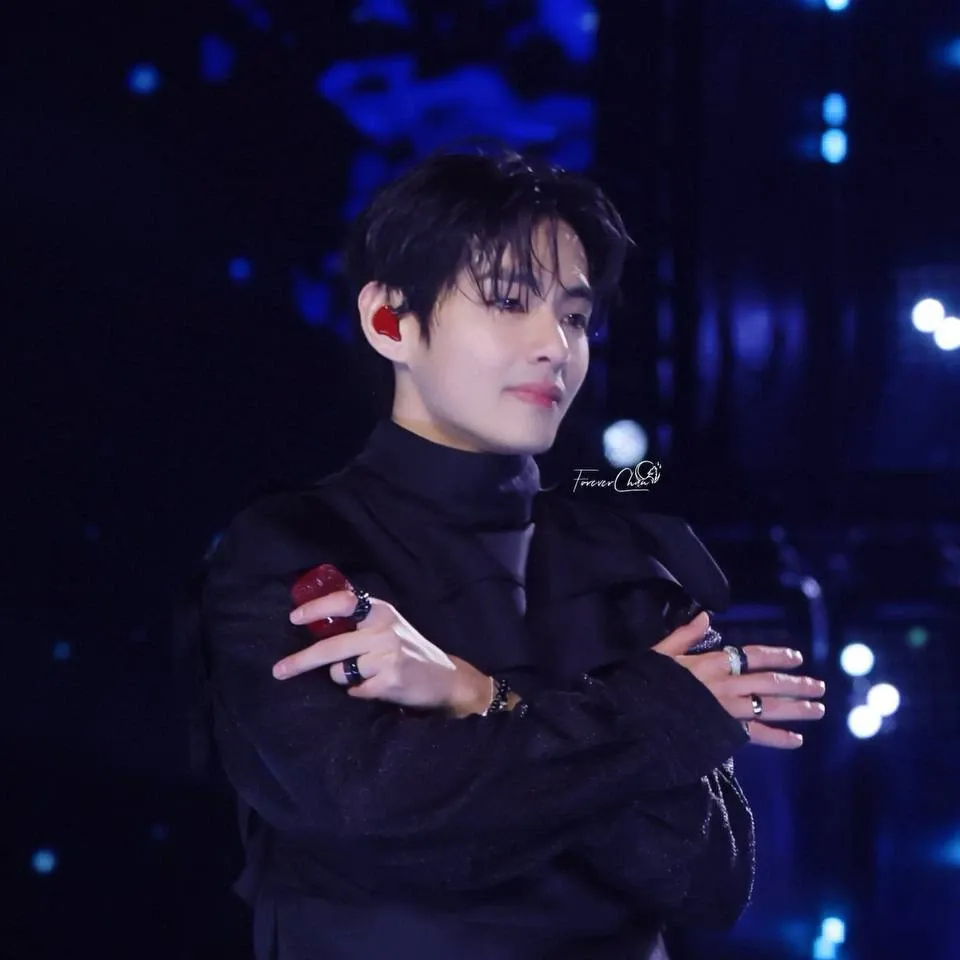 Momen yang diabadikan oleh penggemar V (BTS)