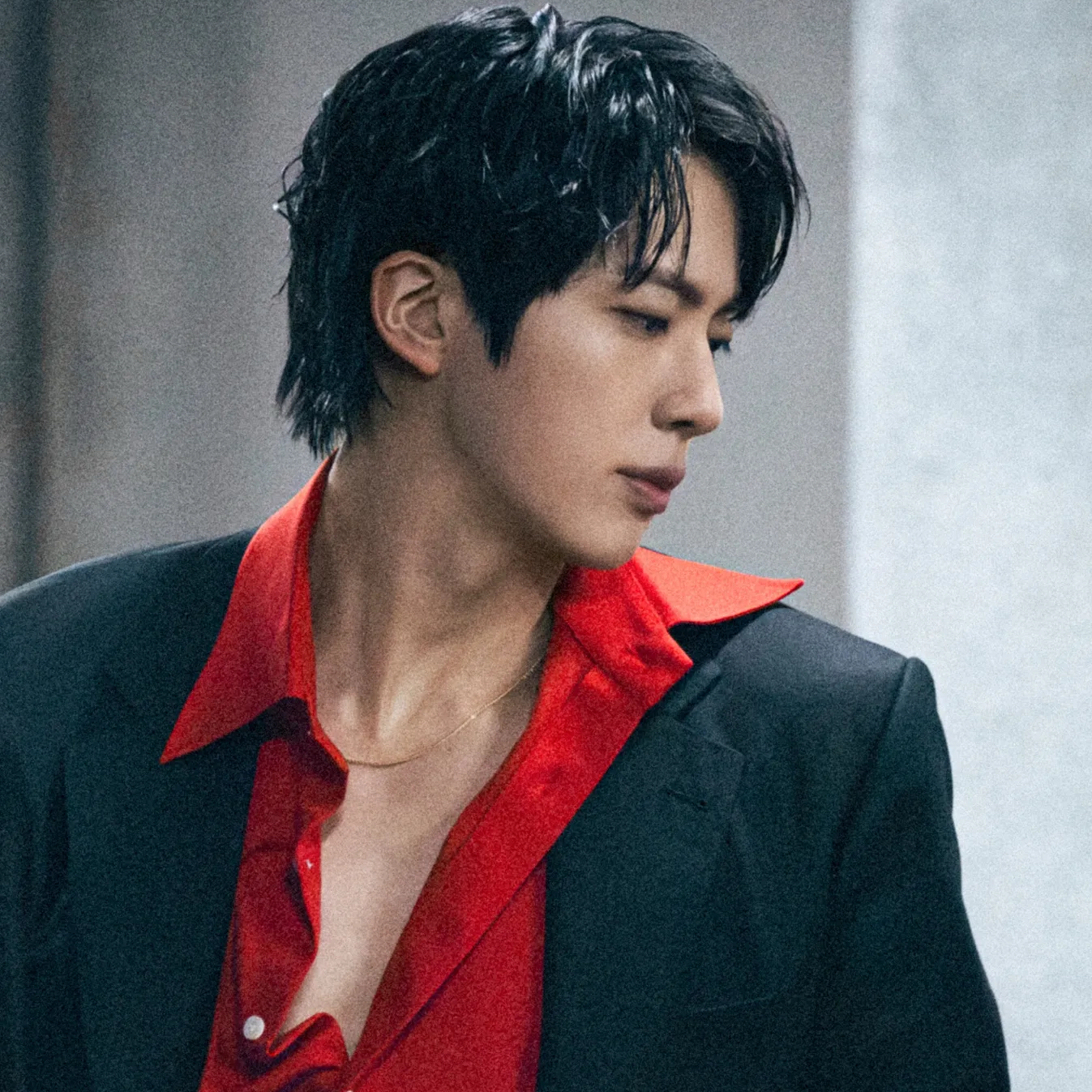 진 (방탄소년단)의 비하인드 컷