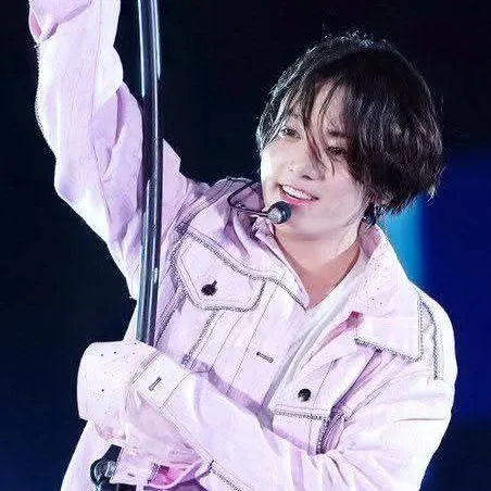 柾國 (防彈少年團)的最新照片