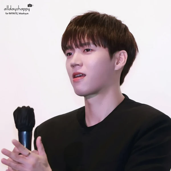 Best moment chosen by Woohyun (INFINITE) fandom