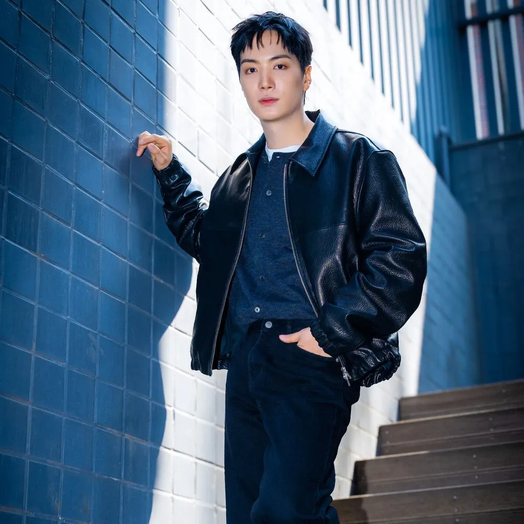 A moment captured by Kim Jonghyeon's fan