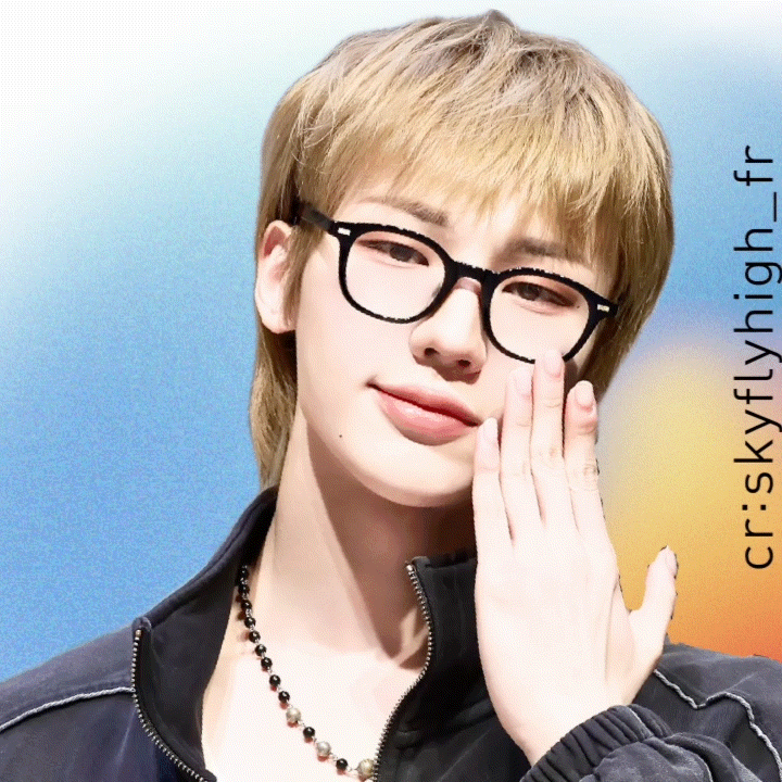 A moment captured by Junhyeok (TNX)'s fan