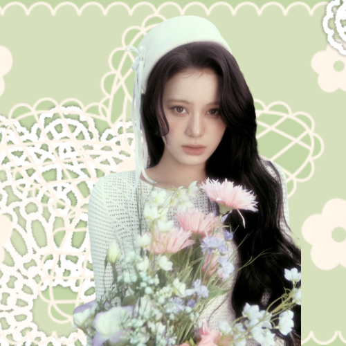 Recent activity shot of Nina (NiziU)