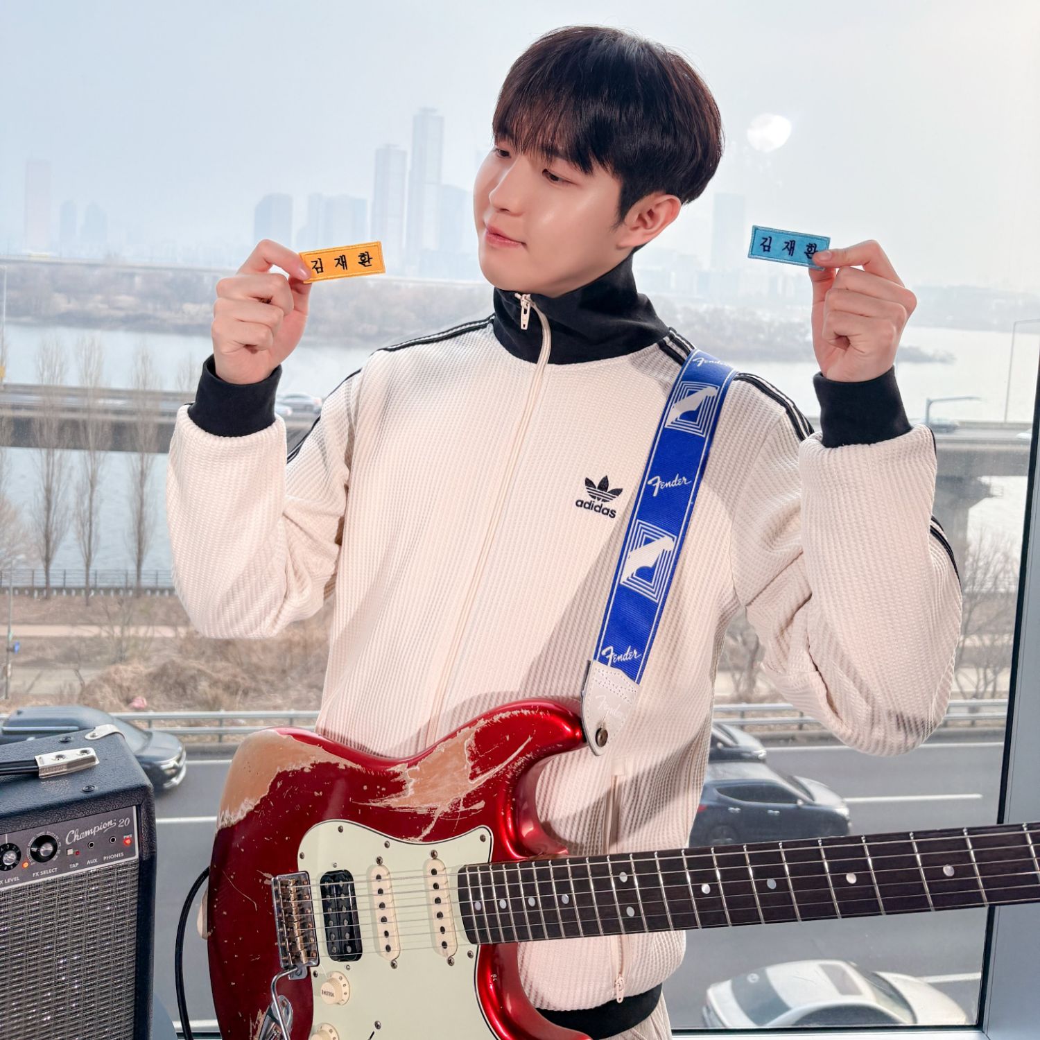 Potret di balik layar Kim Jaehwan