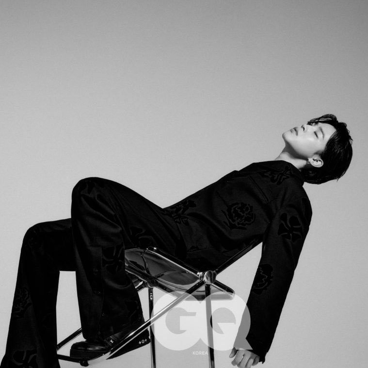 A moment captured by Jimin (BTS)'s fan