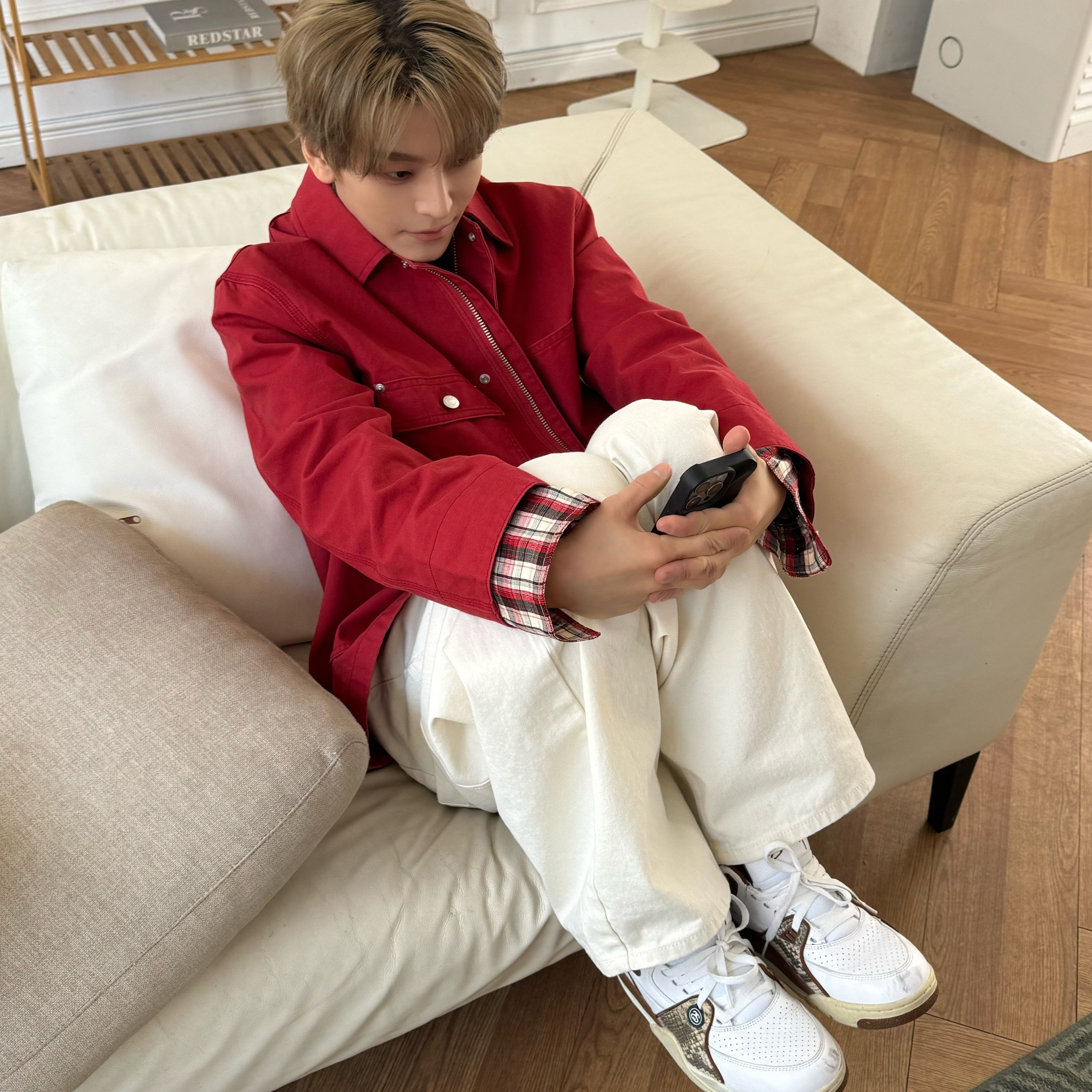 A moment captured by He Xinlong (ALPHA DRIVE ONE)'s fan