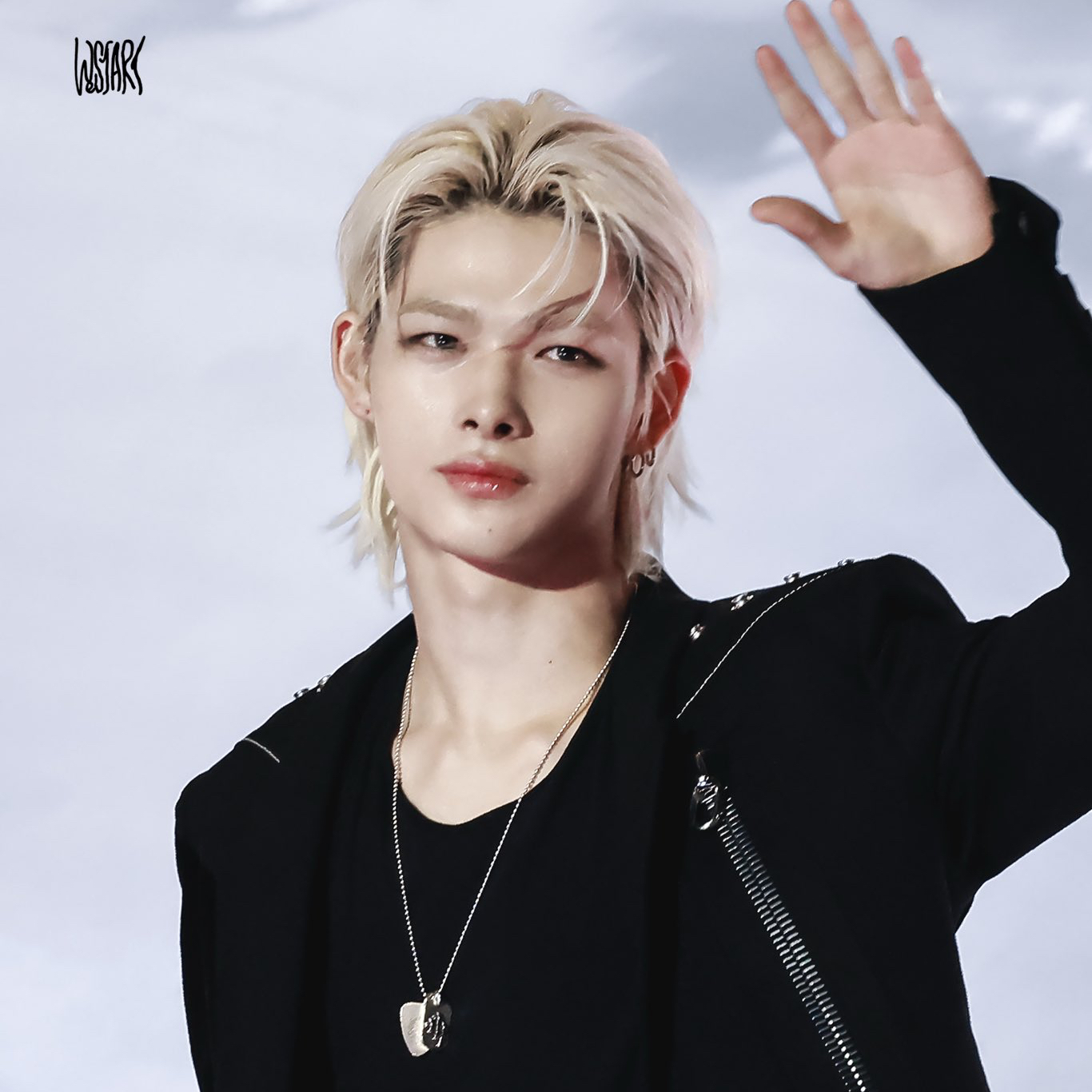 Foto aktivitas terbaru NI-KI (ENHYPEN)