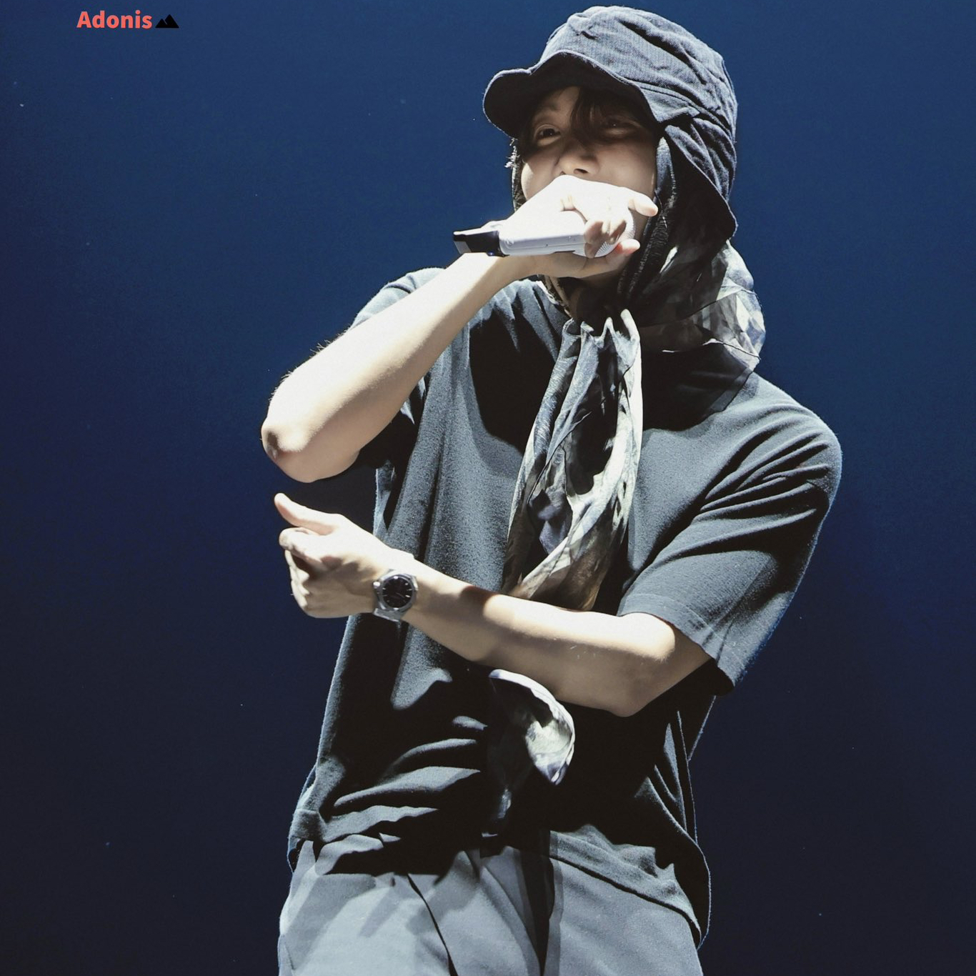 J-hope (防彈少年團)的最新活動照片