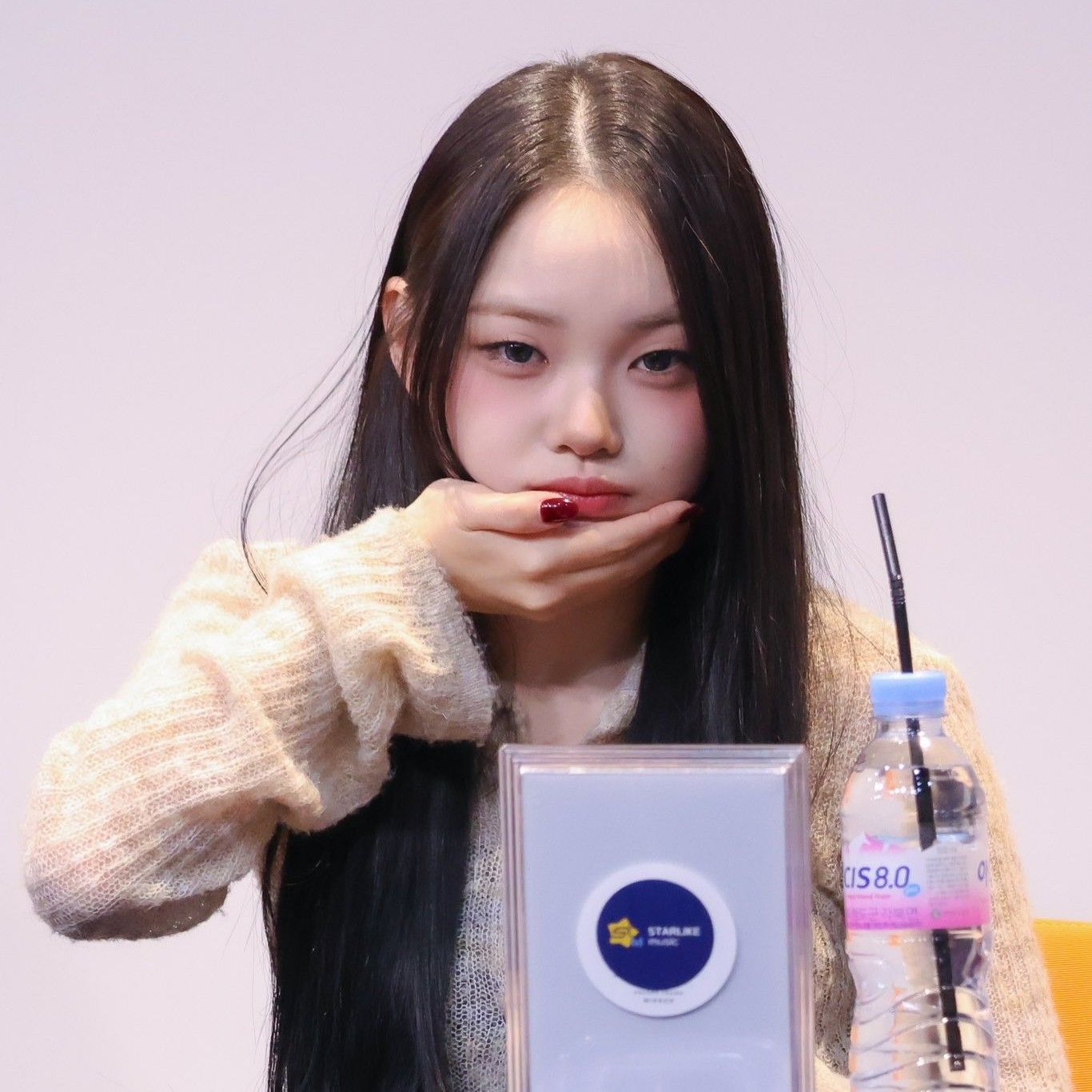 Behind-the-scenes cut of Park Boeun (CLASS:y)