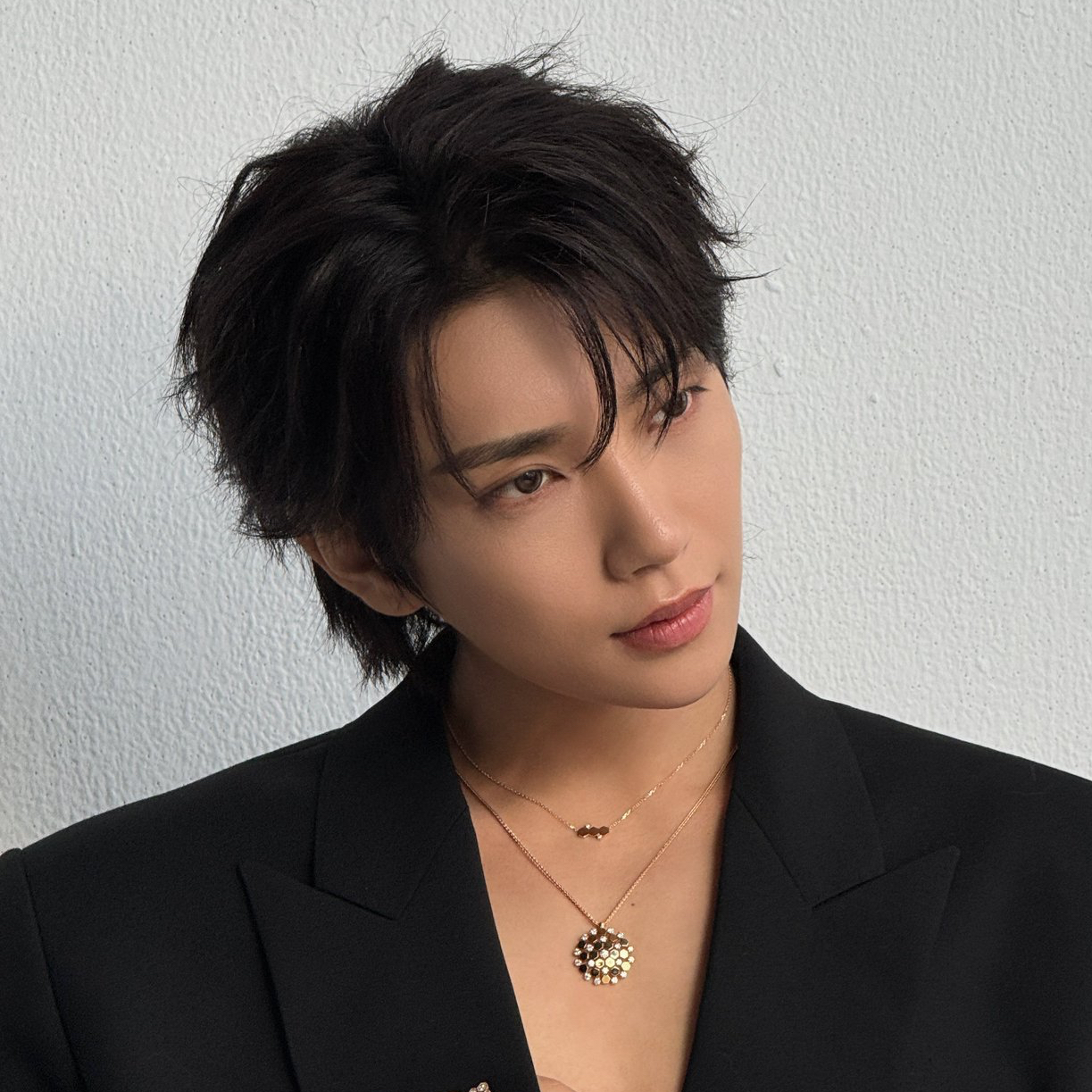 Behind-the-scenes cut of Joshua (SEVENTEEN)