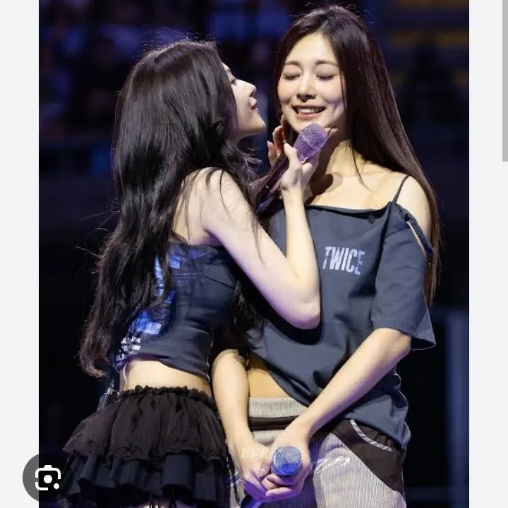 Potret di balik layar Tzuyu (TWICE)