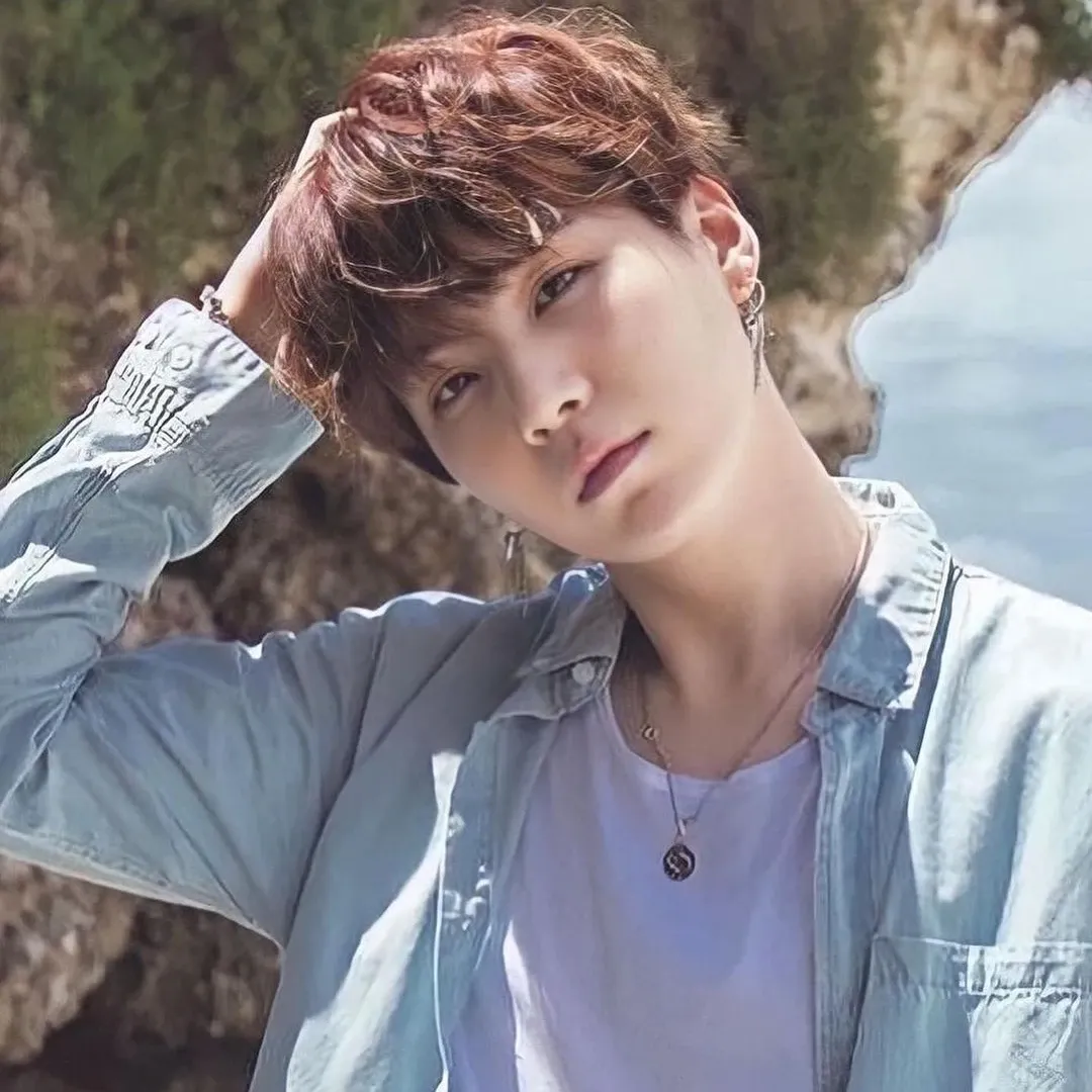 슈가 (방탄소년단)의 최신 사진