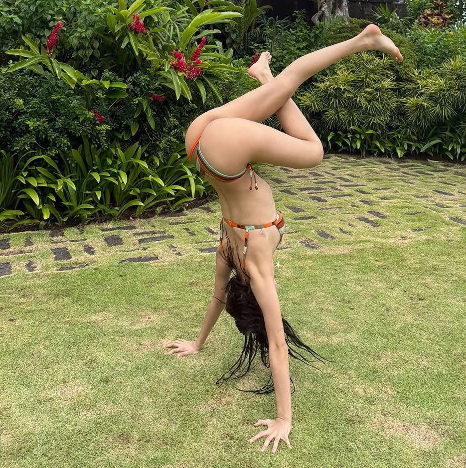 Foto aktivitas terbaru Lisa (BLACKPINK)