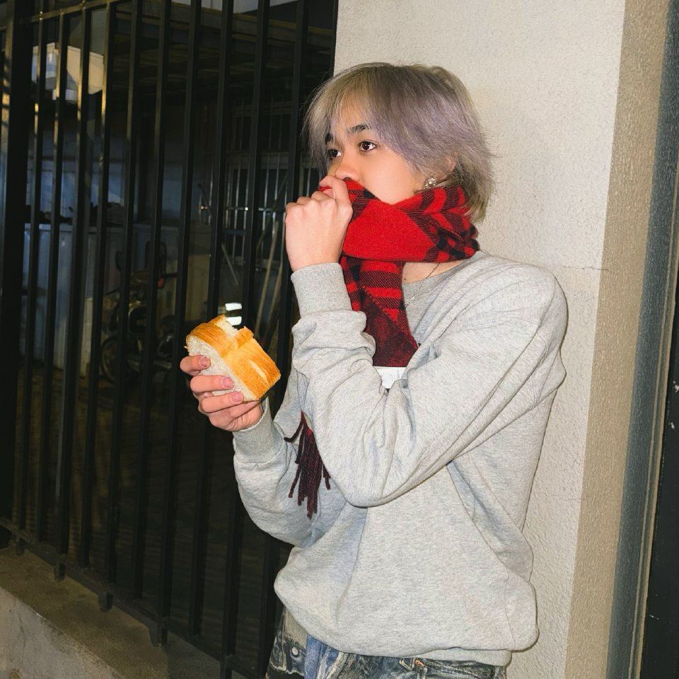 Recent activity shot of THI-O (NexT1DE)