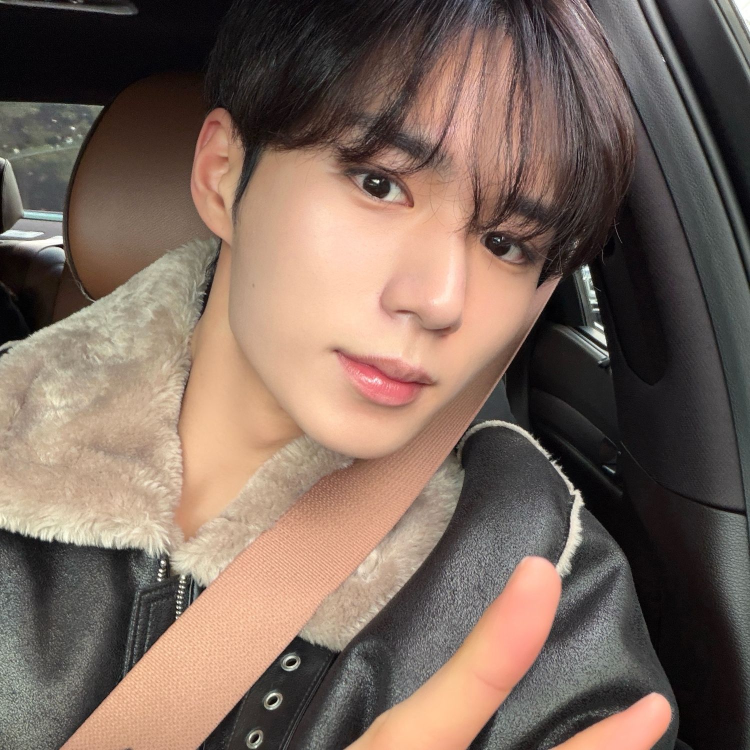 Latest photo of Kim Junseo (ALPHA DRIVE ONE)