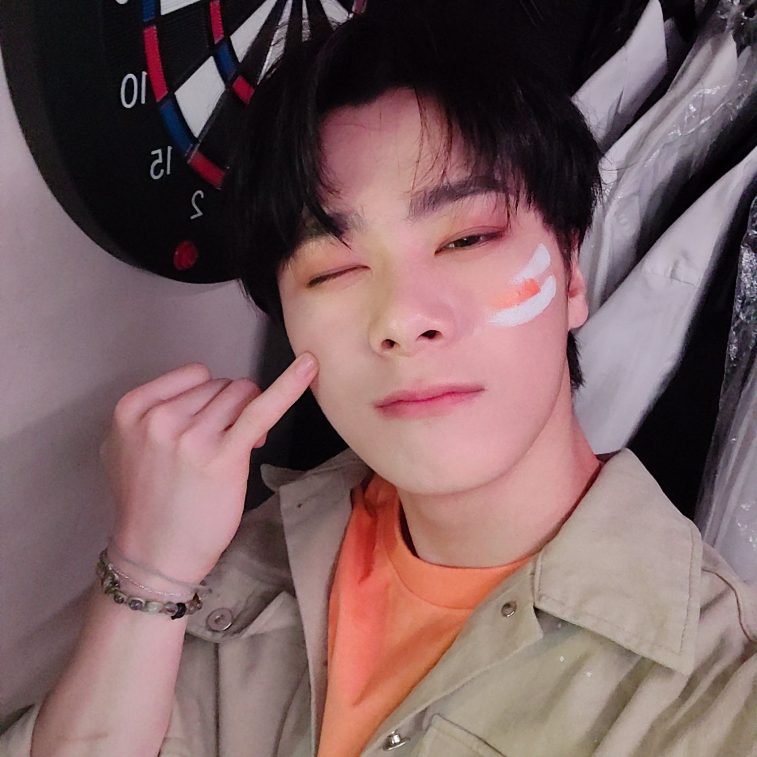 Behind-the-scenes cut of Moonbin (ASTRO)