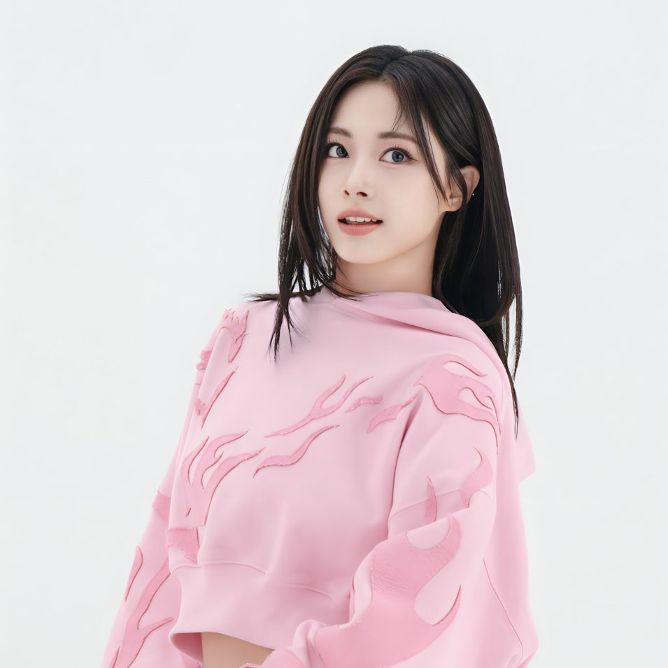 Foto aktivitas terbaru TWICE