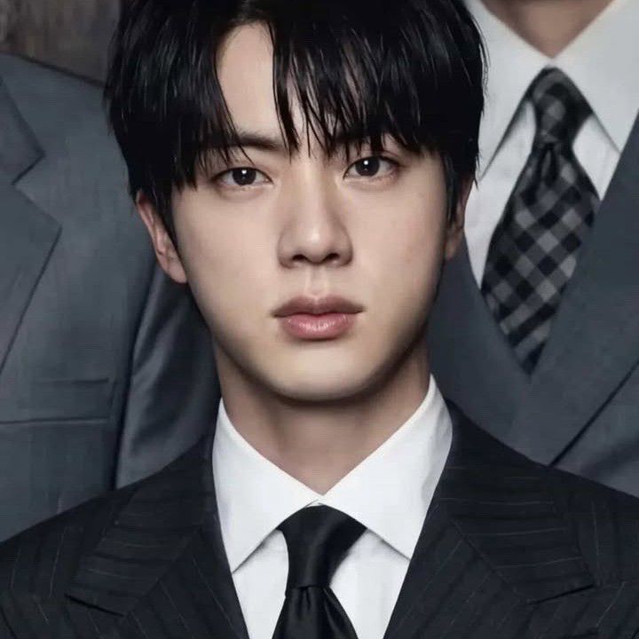 진 (방탄소년단)의 최신 사진