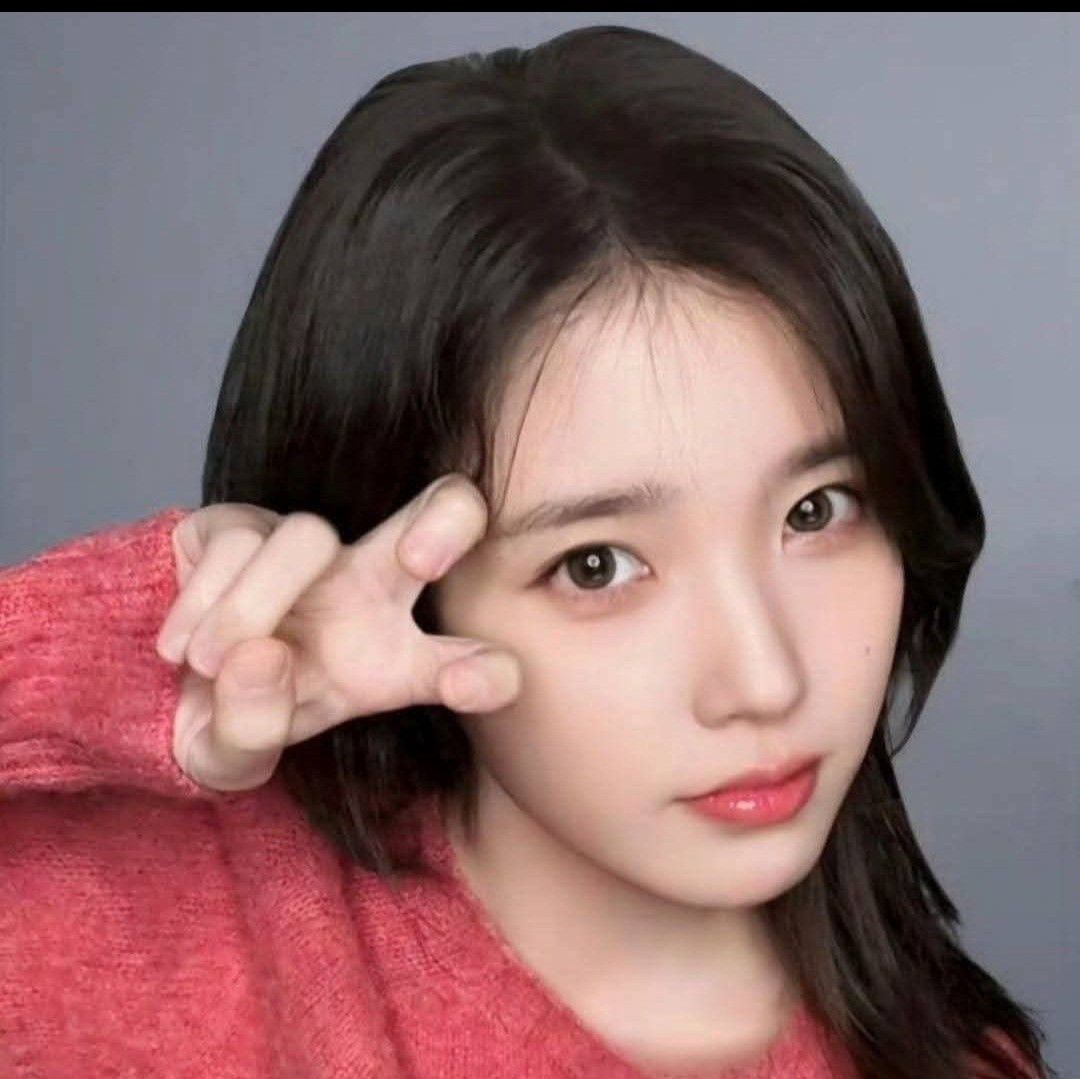 아이유의 비하인드 컷