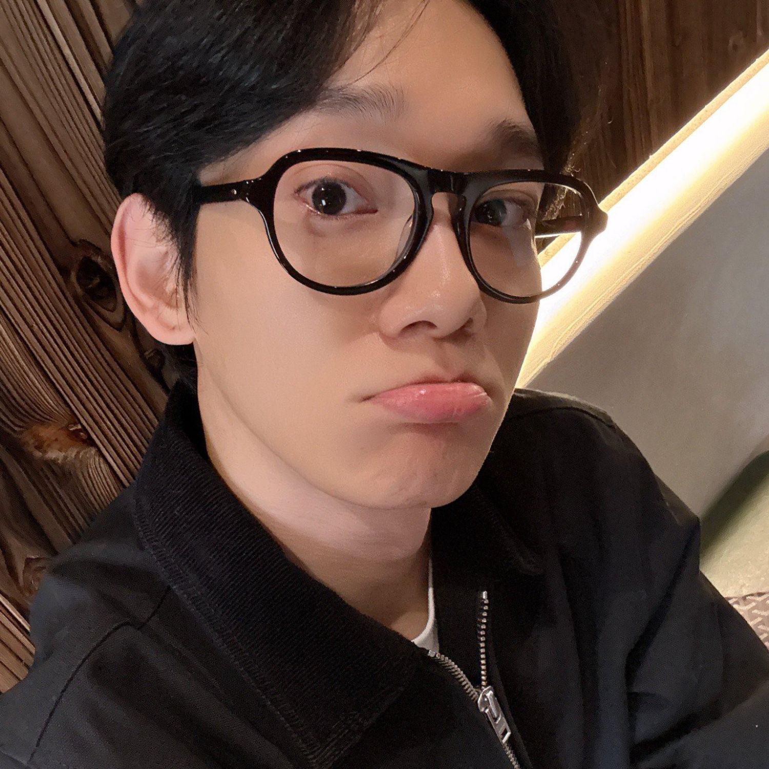 첸 (EXO) 팬이 찍은 순간