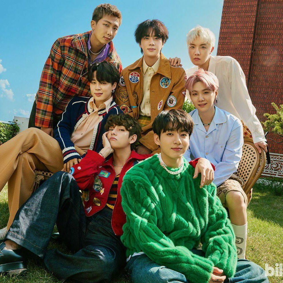 Foto aktivitas terbaru BTS