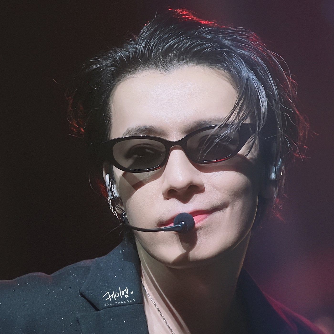 Momen yang diabadikan oleh penggemar Donghae (Super Junior)