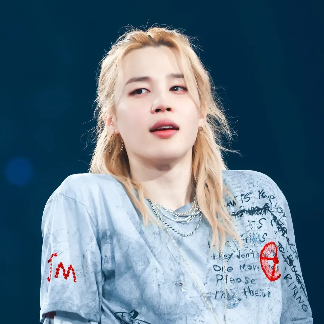 Foto aktivitas terbaru Jimin (BTS)