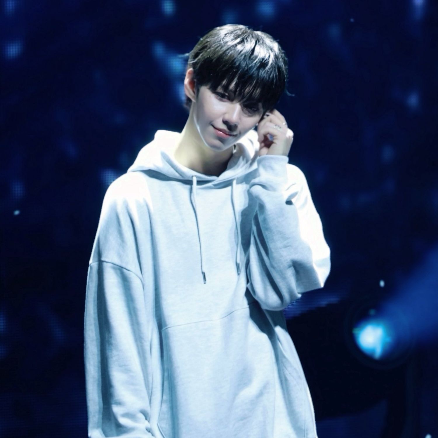 Latest photo of JL (AHOF)