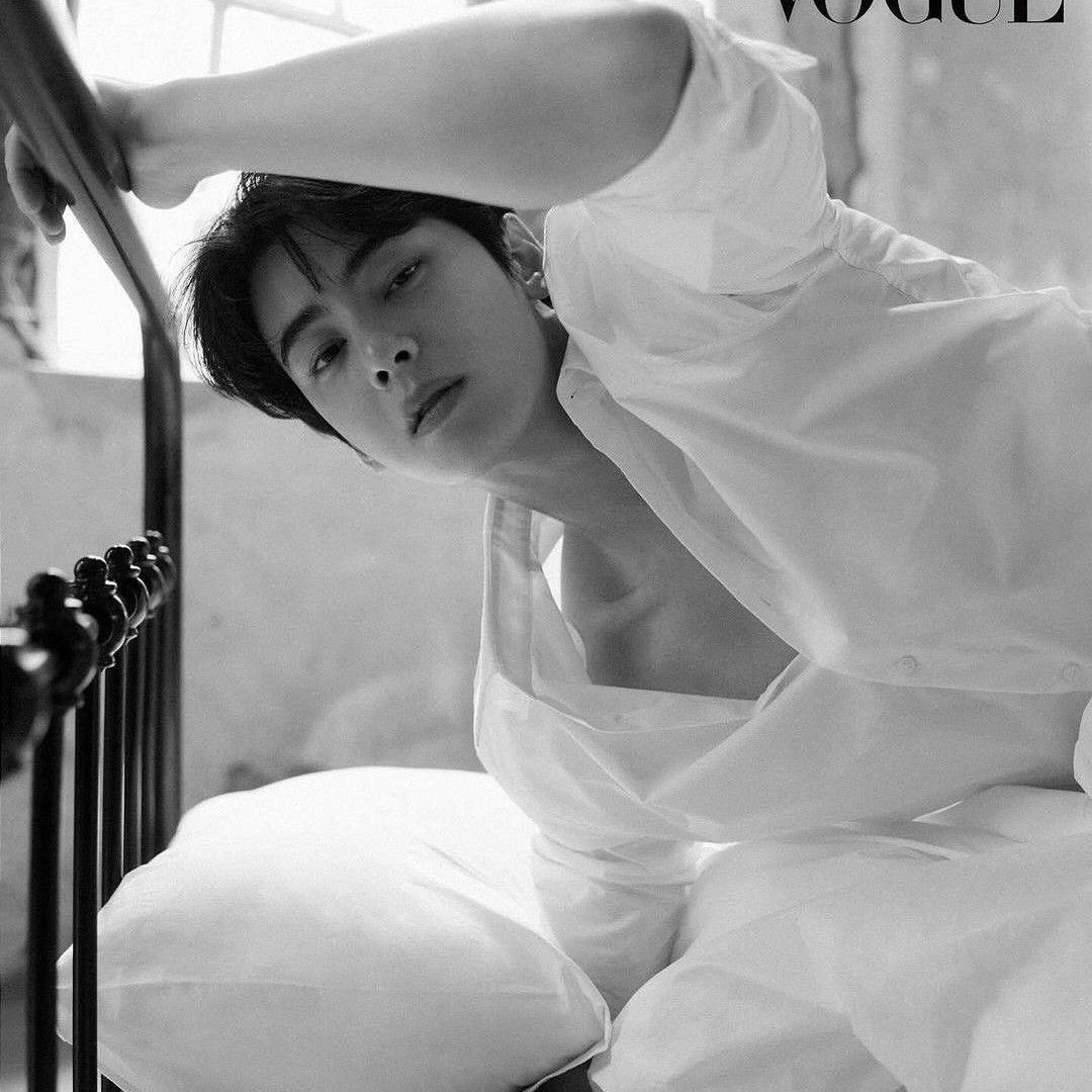 Latest photo of Eunwoo (ASTRO)