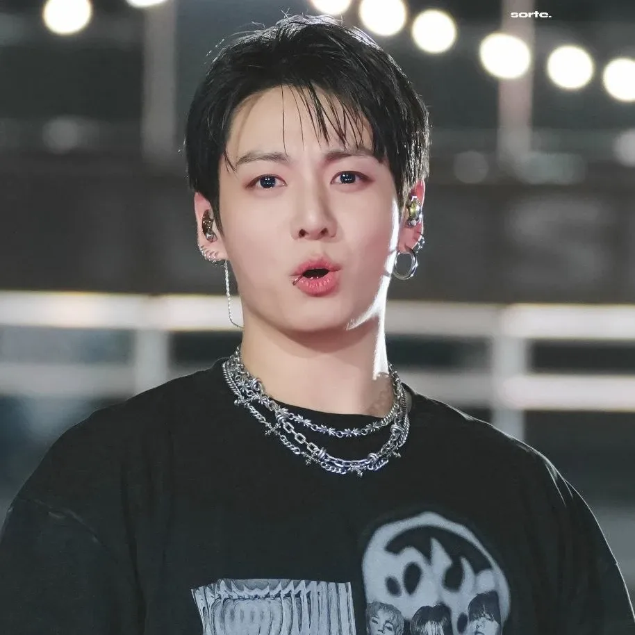 정국 (방탄소년단)의 최신 사진