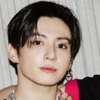 Momen yang diabadikan oleh penggemar Jungkook (BTS)