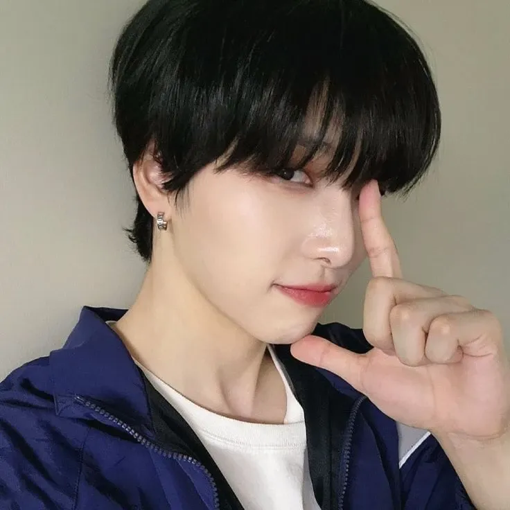 A moment captured by Seoho (ONEUS)'s fan