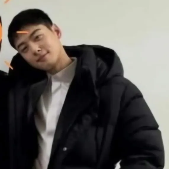 A moment captured by Eunwoo (ASTRO)'s fan