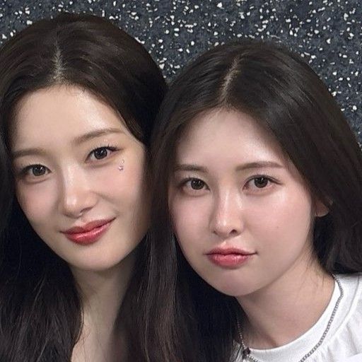A moment captured by I.O.I's fan